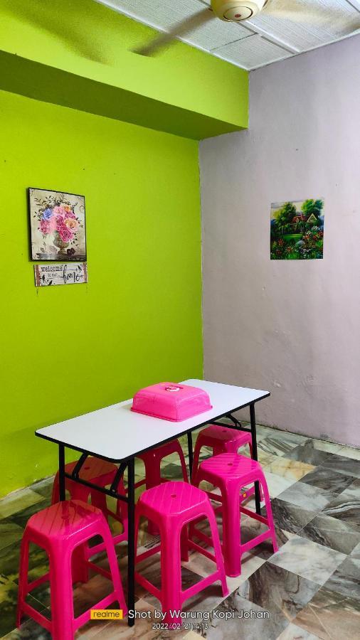 Homestay D' Tengah Bandar กัวลา รอมปิน ภายนอก รูปภาพ
